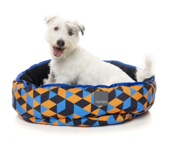 Your dog will love to snuggle up in style in this fabulously soft FuzzYard Amsterdam Reversible orange and blue dog bed! ?