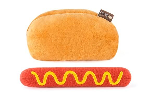 play american classic food toy hot dog 2 web res 2000x a7a79191 e493 46ee bab9 1b982c124452 750x