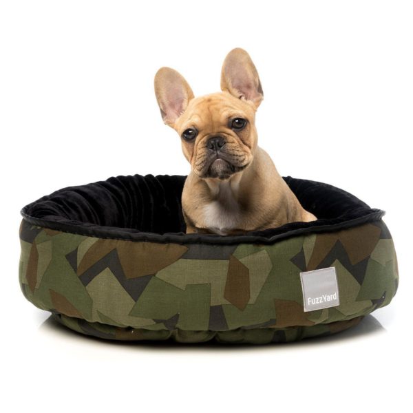 fuzzyard commando reversible dog bed dog beds fuzzyard love my hound medium 1